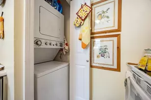 75 Glen Rd, Brookline, MA 02445 - Photo 14