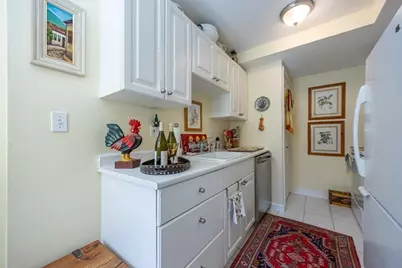 75 Glen Rd #B4, Brookline, MA 02445 - Photo 12