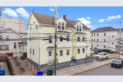 173 County St, Fall River, MA 02723 - Photo 2