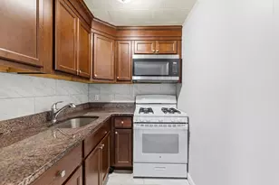 173 County St, Fall River, MA 02723 - Photo 6