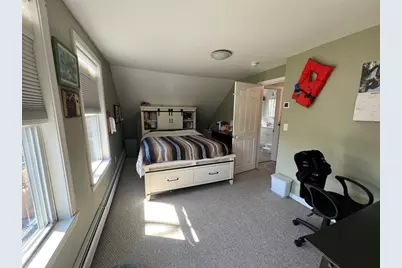 132 Pleasant St, Fairhaven, MA 02719 - Photo 24