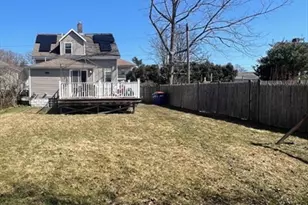 132 Pleasant St, Fairhaven, MA 02719 - Photo 8