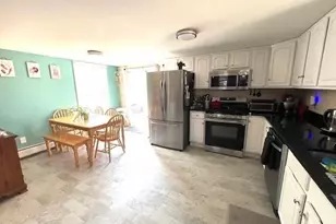 132 Pleasant St, Fairhaven, MA 02719 - Photo 16