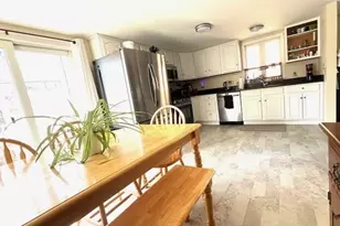 132 Pleasant St, Fairhaven, MA 02719 - Photo 18