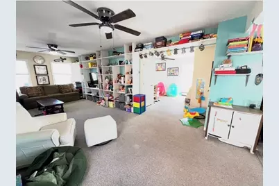 132 Pleasant St, Fairhaven, MA 02719 - Photo 12