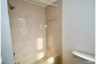 49 Mount Pleasant St #2, Rockport, MA 01966 - Photo 18