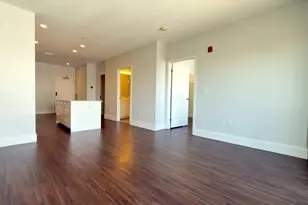 205 Maverick, Boston, MA 02128 - Photo 4