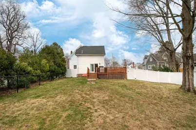 207 Vernon St, Rockland, MA 02370 - Photo 32