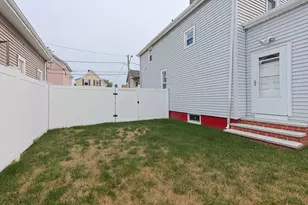 8 Tacoma St, Lynn, MA 01905 - Photo 22