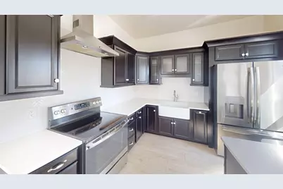 45 Henry Ave #2, Lynn, MA 01902 - Photo 1