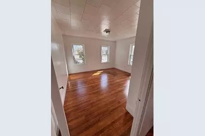 13 Oxford Ave #1, Dudley, MA 01571 - Photo 2