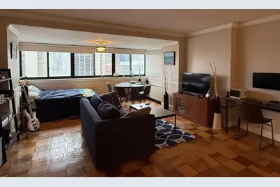 2 Hawthorne Pl #16L, Boston, MA 02114 - Photo 10