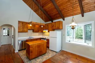 17 Chapman Ln, Edgartown, MA 02539 - Photo 8