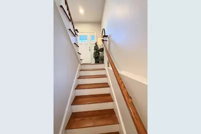 47 Eustis St, Worcester, MA 01606 - Photo 26