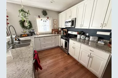 47 Eustis St, Worcester, MA 01606 - Photo 4