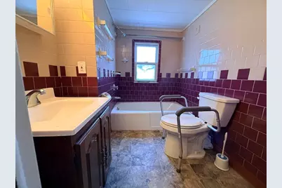 108 Southbridge Rd, Dudley, MA 01571 - Photo 16