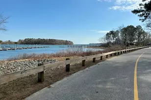 11 Dry Hollow Ln, Mashpee, MA 02649 - Photo 4