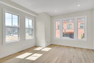 77 Thorndike St, Brookline, MA 02446 - Photo 16
