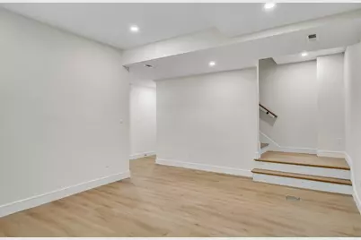 77 Thorndike Street #1, Brookline, MA 02446 - Photo 24