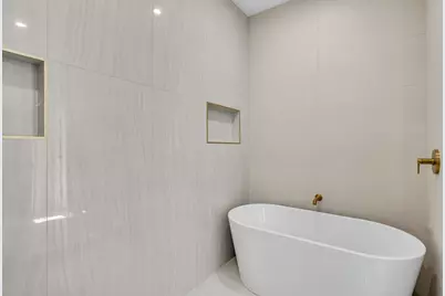 77 Thorndike Street #1, Brookline, MA 02446 - Photo 22