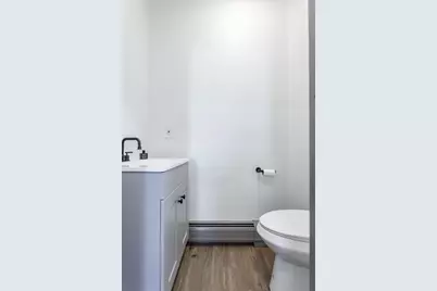 23 Garfield St, Dartmouth, MA 02748 - Photo 8