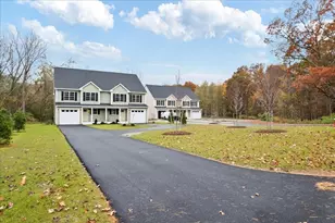 513 Mendon Rd, Attleboro, MA 02703 - Photo 16