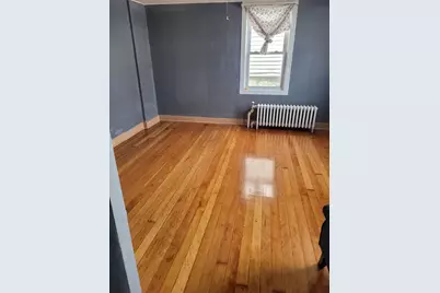 90 Tremont St, Fall River, MA 02720 - Photo 16