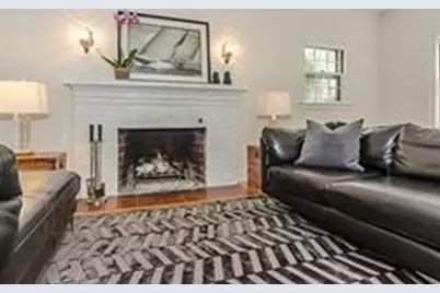 381 Vfw Parkway, Brookline, MA 02467 - Photo 4