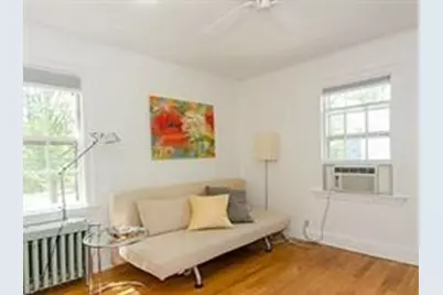 381 Vfw Parkway, Brookline, MA 02467 - Photo 14