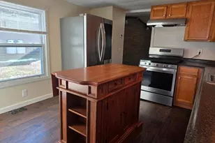 1790 Massachusetts Ave, Lunenburg, MA 01462 - Photo 1