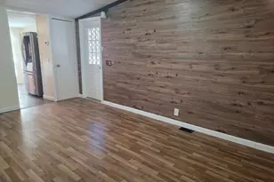 1790 Massachusetts Ave, Lunenburg, MA 01462 - Photo 6