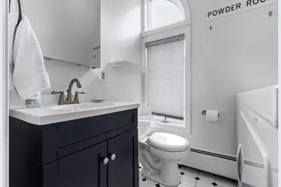 11 Thomas Park #5, Boston, MA 02127 - Photo 8