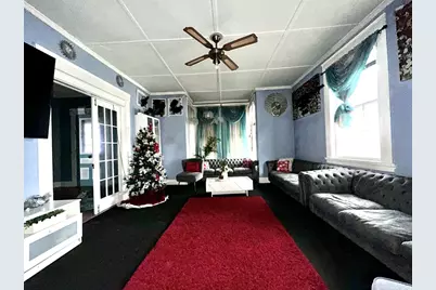 7 Washington St, Westfield, MA 01085 - Photo 10