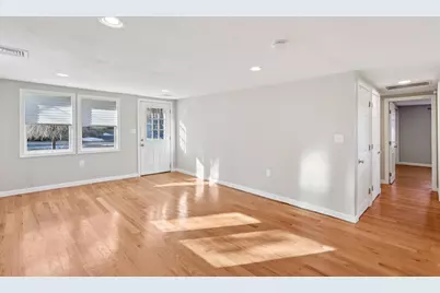 26 Blake Ave, Pembroke, MA 02359 - Photo 10