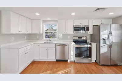 26 Blake Ave, Pembroke, MA 02359 - Photo 6