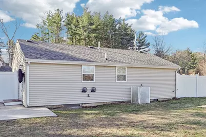 26 Blake Ave, Pembroke, MA 02359 - Photo 28