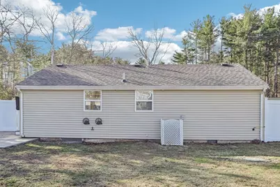 26 Blake Ave, Pembroke, MA 02359 - Photo 32