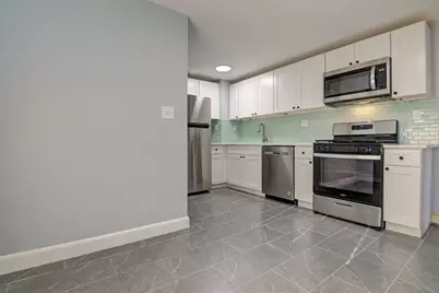 23 Langley Cir #2, Quincy, MA 02170 - Photo 6