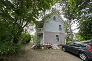 19 Trumbull Rd, Northampton, MA 01060 - Photo 22