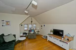 19 Trumbull Rd, Northampton, MA 01060 - Photo 6