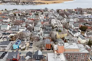 23 Charter St, Newburyport, MA 01950 - Photo 6