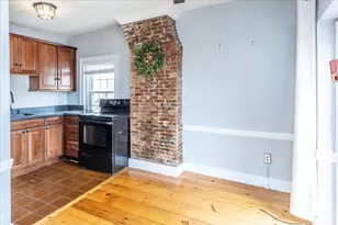 23 Charter St, Newburyport, MA 01950 - Photo 18