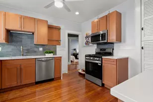 97 Bow St, Arlington, MA 02474 - Photo 2