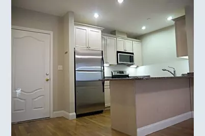 1522 Vfw Parkway #404, Boston, MA 02132 - Photo 1