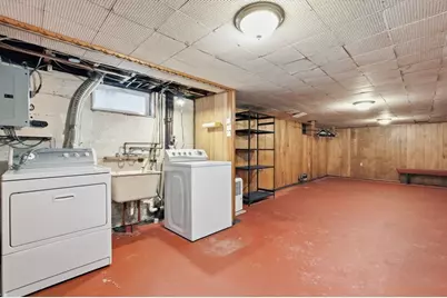 2115 Northampton St, Holyoke, MA 01040 - Photo 32