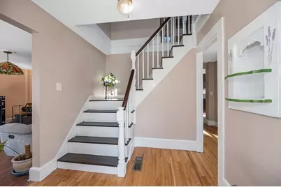 101 Hunt Rd, Chelmsford, MA 01824 - Photo 2