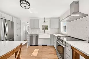 26 Division Rd, Dartmouth, MA 02747 - Photo 8