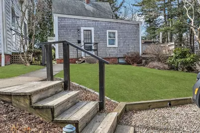 344 Main St #5, Barnstable, MA 02632 - Photo 2