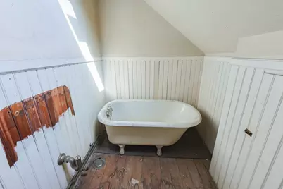 258 Walnut St, New Bedford, MA 02740 - Photo 32