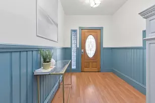 893 E 4th St, Boston, MA 02127 - Photo 22